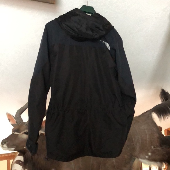 The North Face hydro seal jacket p2245 - Picture 4 of 10